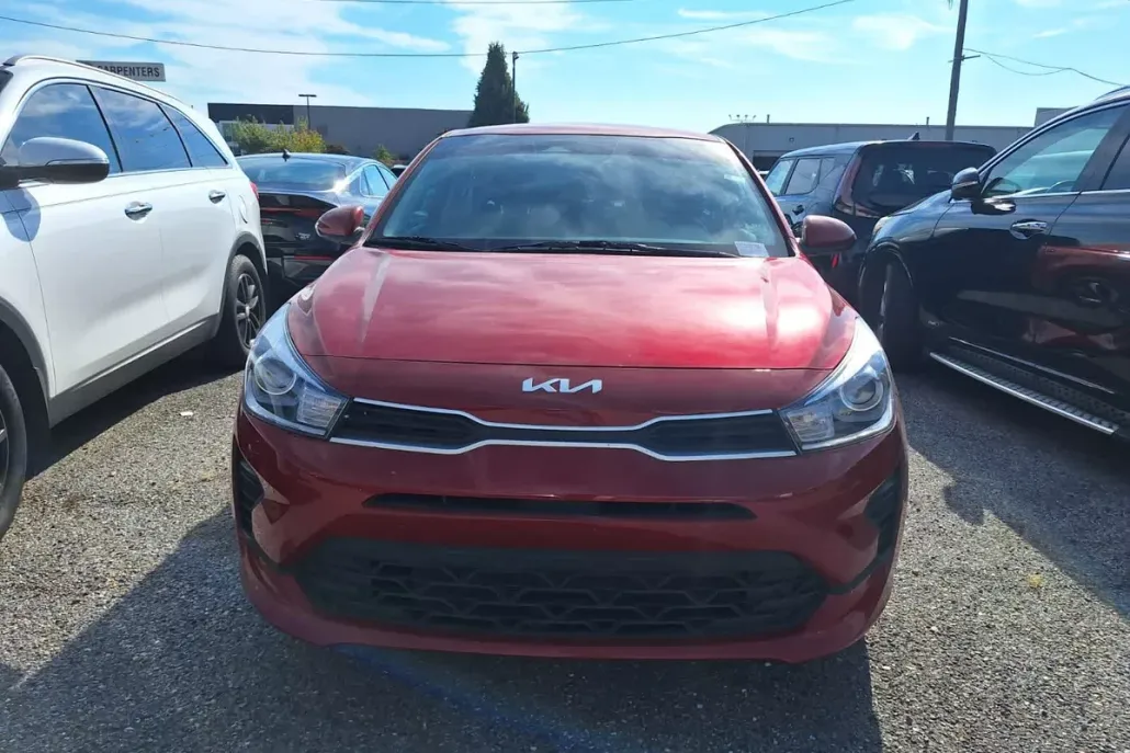 2023 Kia Rio LX S photo 1