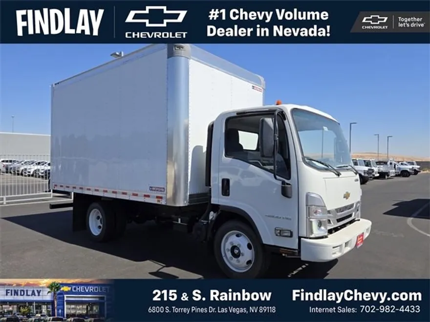 2024 Chevrolet Silverado 4500HD photo 1