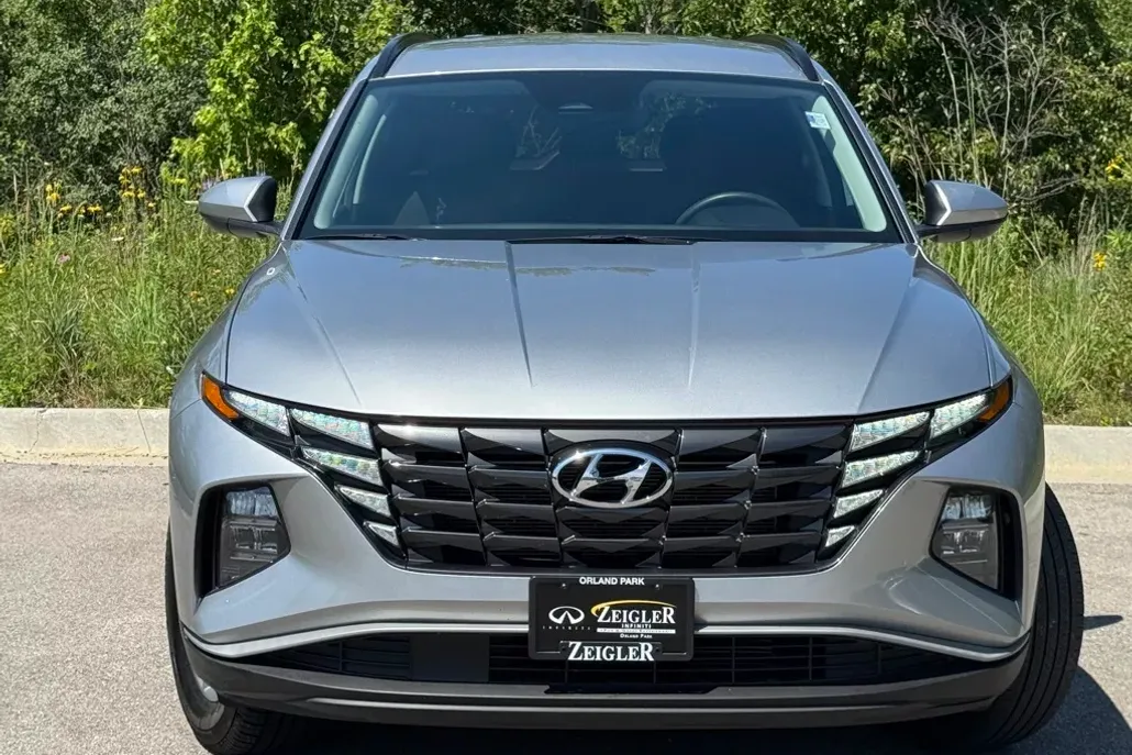 2024 Hyundai Tucson SEL photo 1