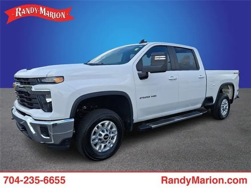2024 Chevrolet Silverado 2500HD LT photo 1