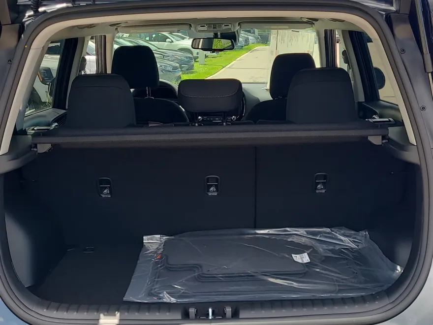 2025 Kia Soul EX photo 1