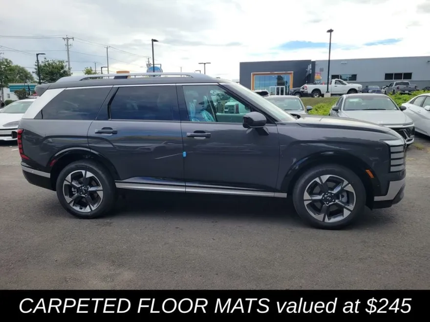 2026 Hyundai Palisade Limited photo 1
