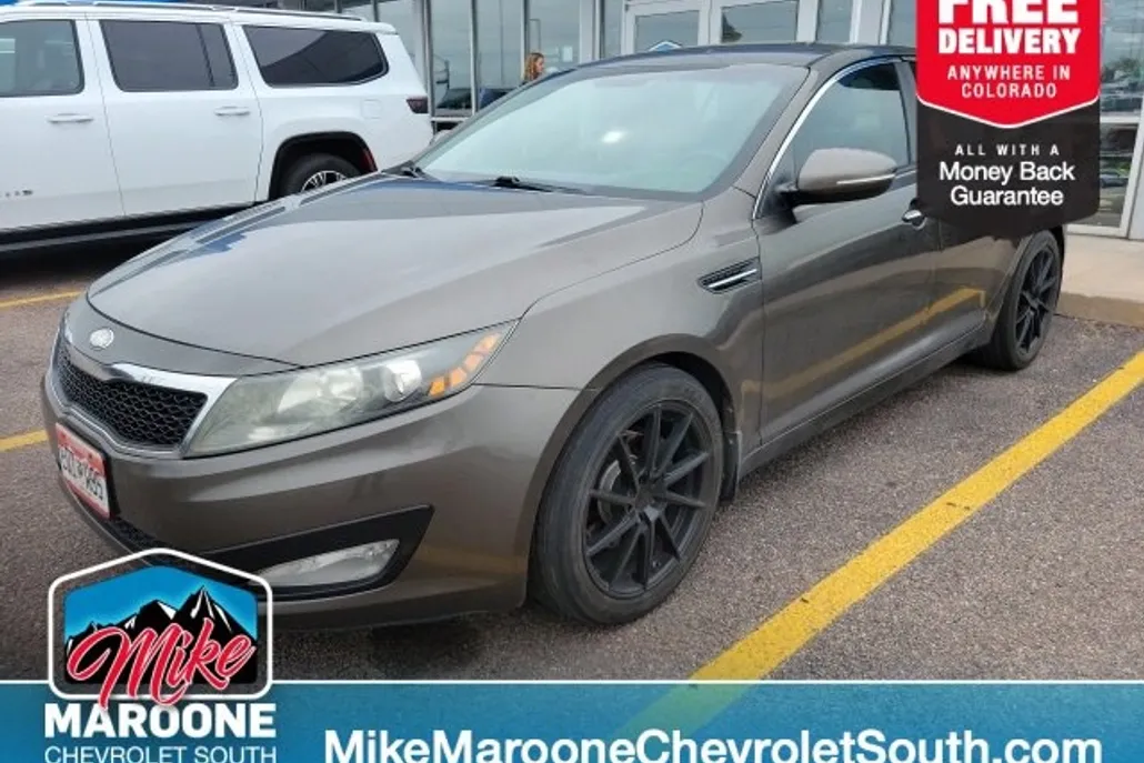 2013 Kia Optima LX photo 1