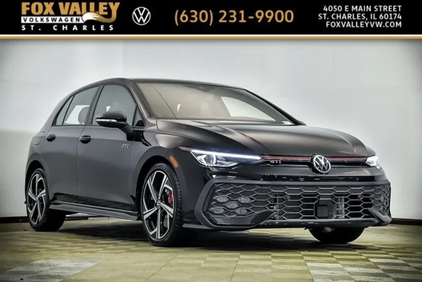 2025 Volkswagen Golf GTI SE photo 1