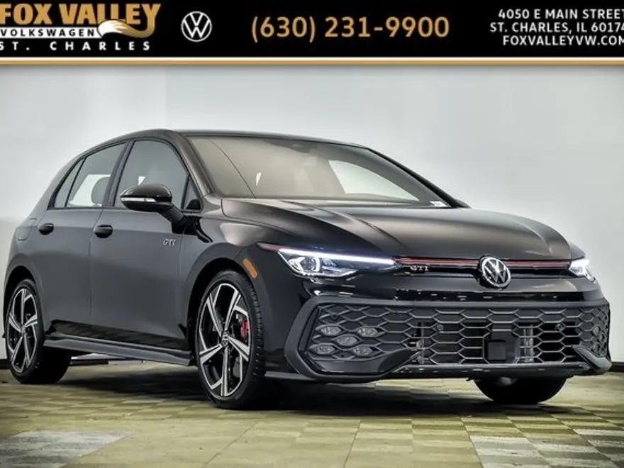 2025 Volkswagen Golf GTI SE photo 1