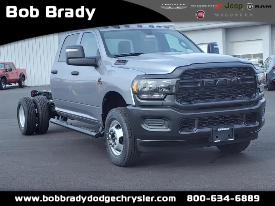 2024 Ram 3500 Tradesman photo 1