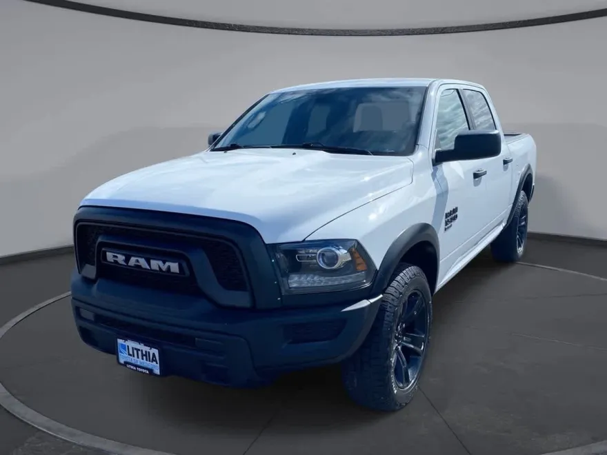 2024 Ram 1500 Classic SLT photo 1