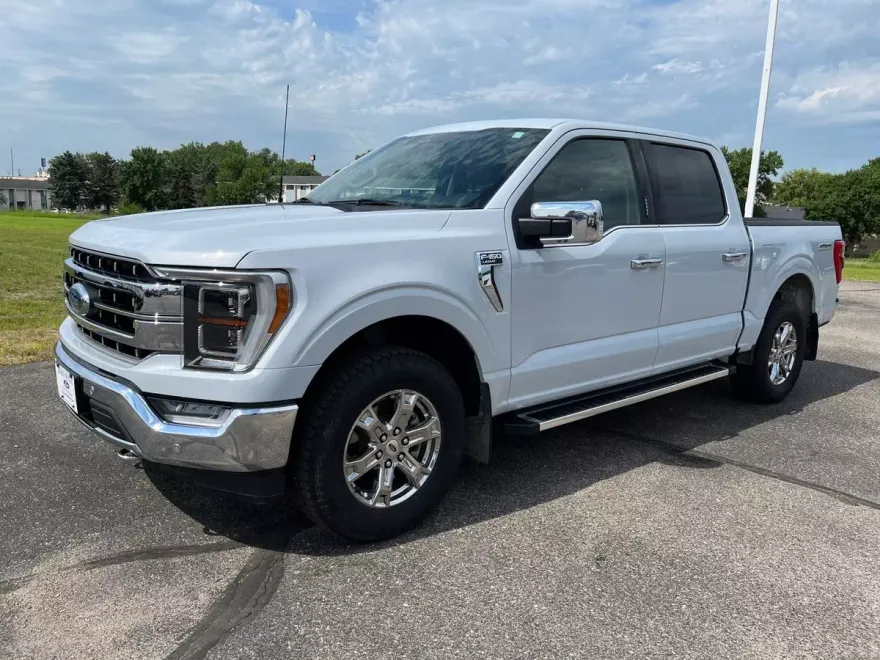 2022 Ford F-150 Lariat photo 1
