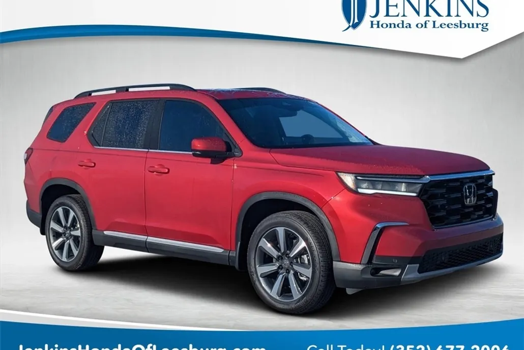 2025 Honda Pilot Touring photo 1