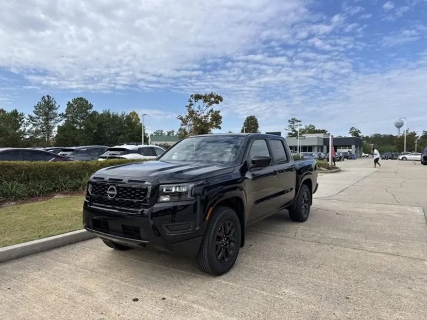 2026 Nissan Frontier SV photo 1