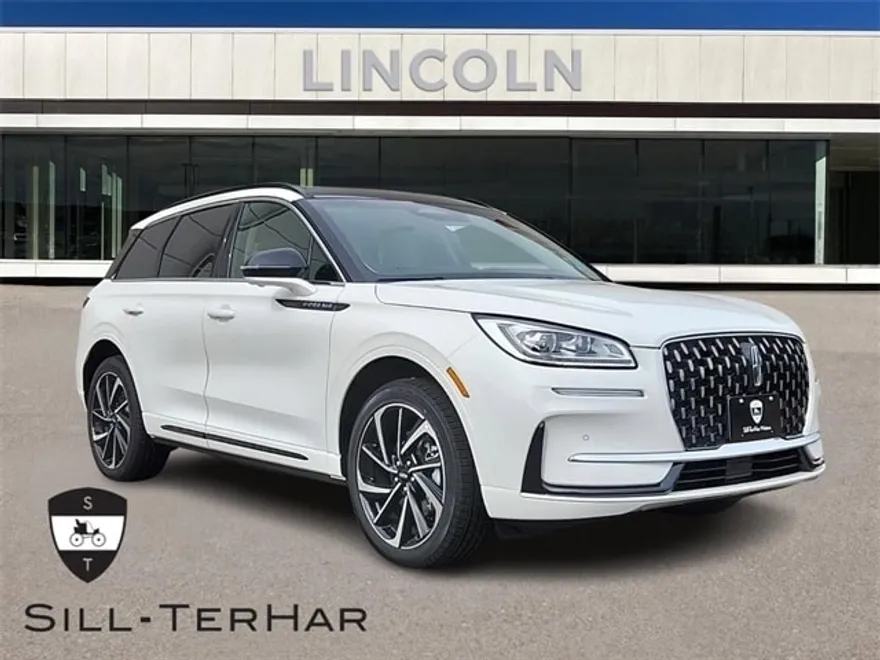 2025 Lincoln Corsair Grand Touring photo 1