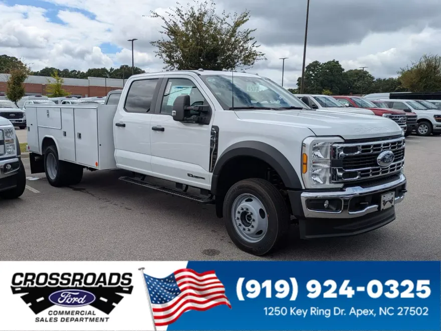 2025 Ford F-450 XL photo 1