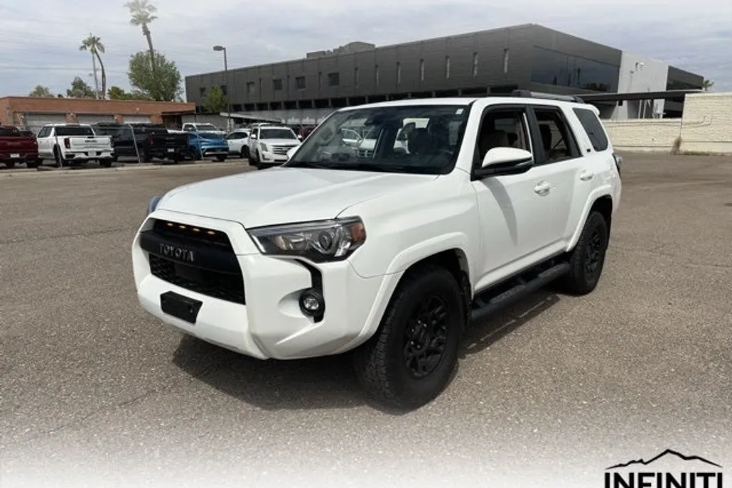2023 Toyota 4Runner SR5 Premium photo 1