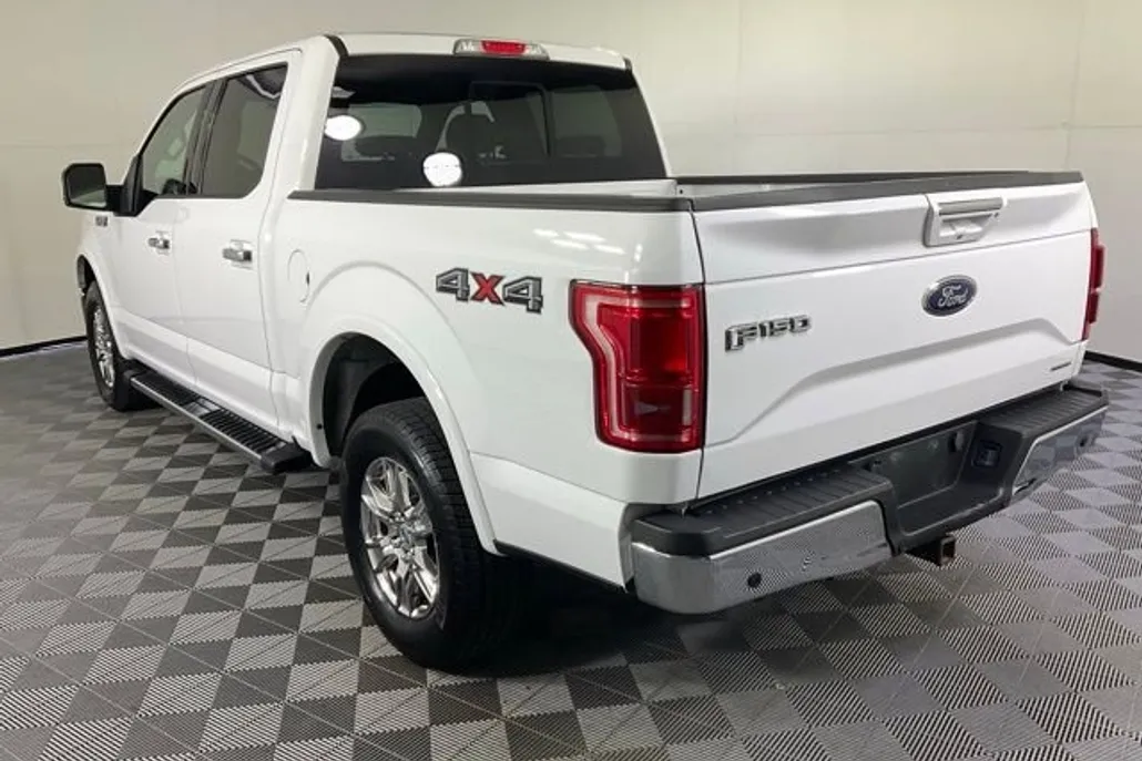 2015 Ford F-150 XLT photo 1
