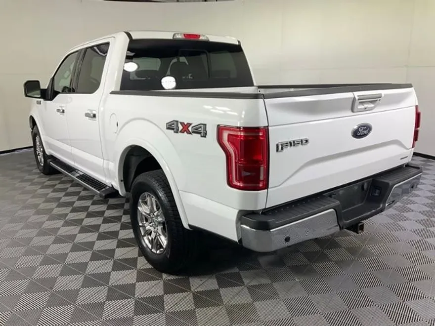 2015 Ford F-150 XLT photo 1