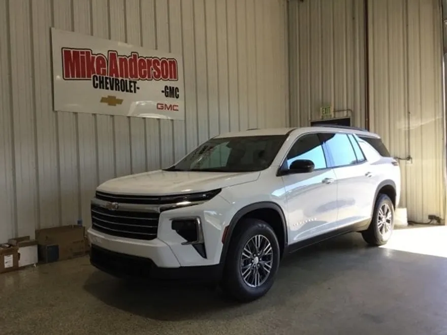 2026 Chevrolet Traverse photo 1