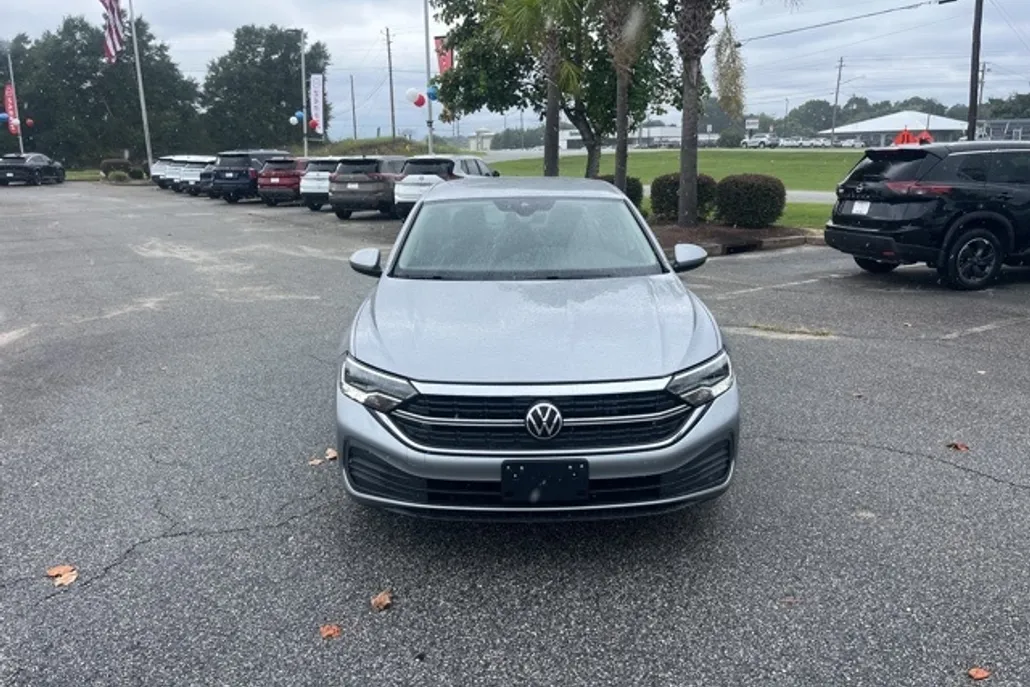 2024 Volkswagen Jetta 1.5T SE photo 1