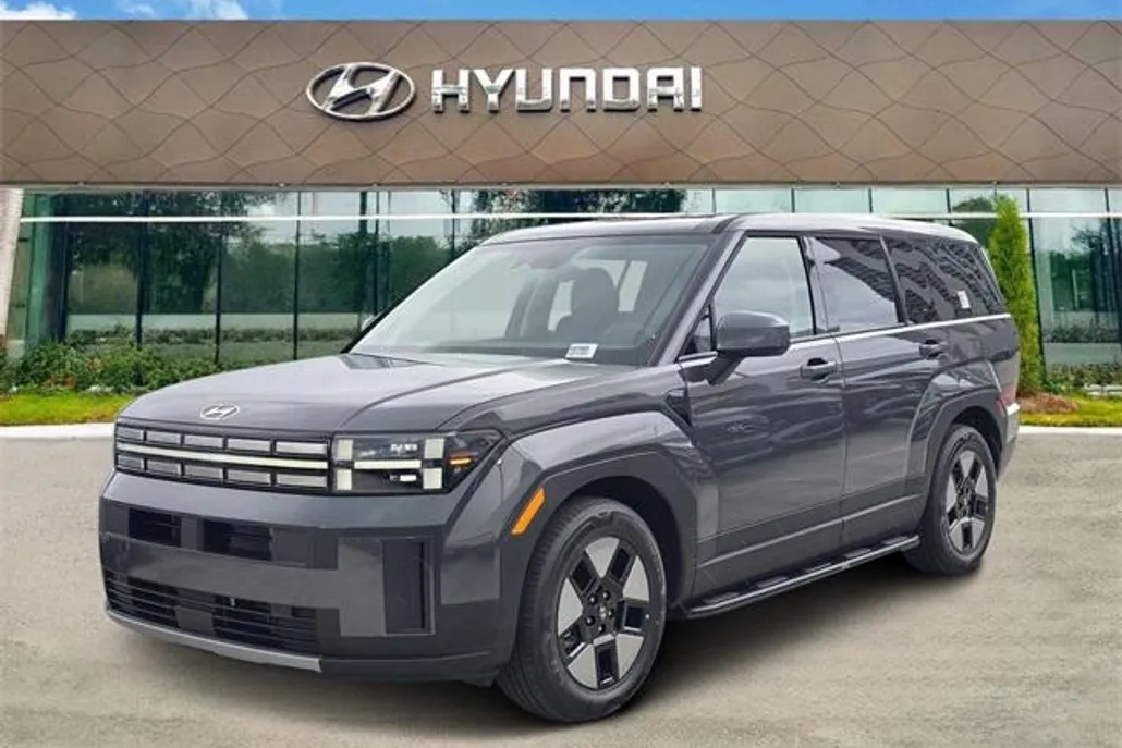 2026 Hyundai Santa Fe SE photo 1