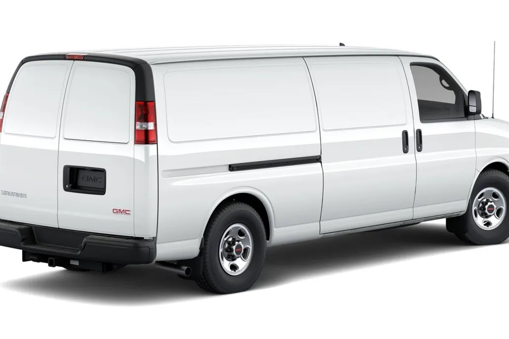2025 Gmc Savana Cargo 3500 photo 1