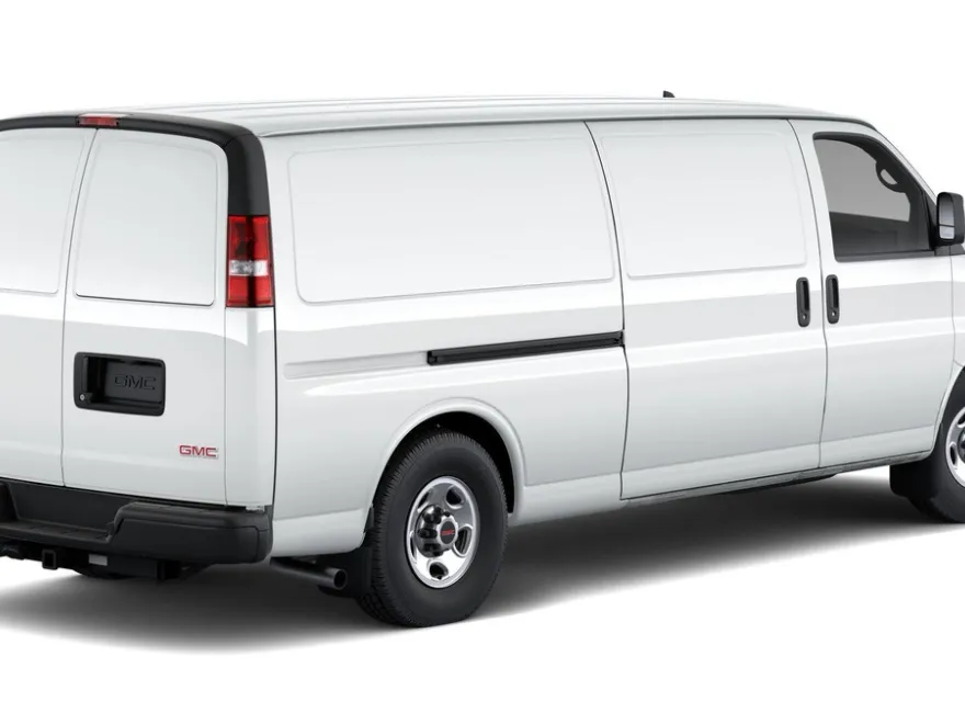 2025 Gmc Savana Cargo 3500 photo 1