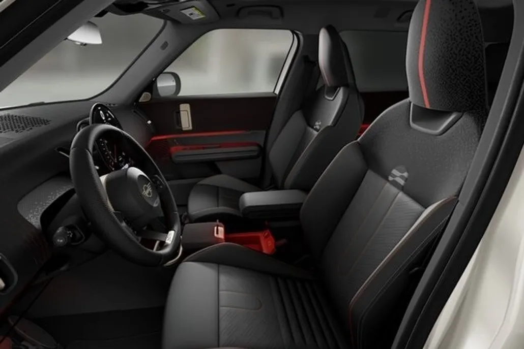 2026 Mini Countryman S ALL4 photo 1