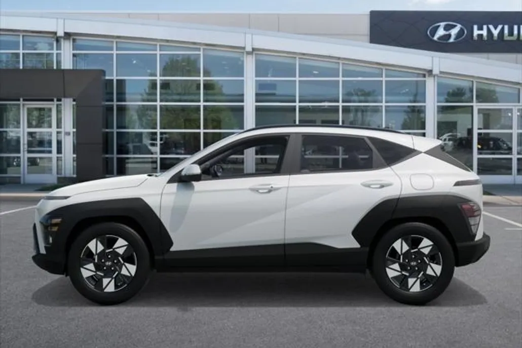 2025 Hyundai Kona SEL photo 1