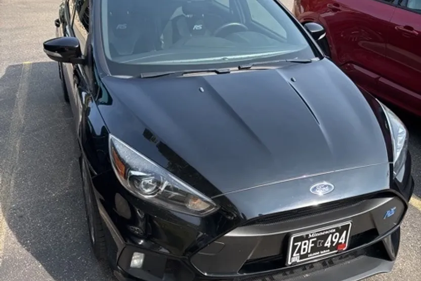 2017 Ford Focus RS photo 1