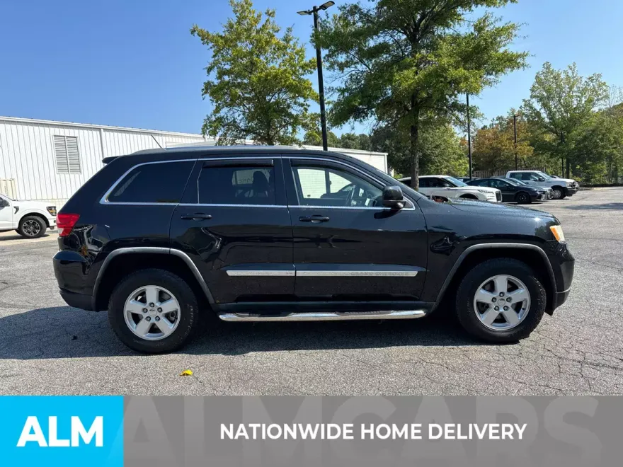 2012 Jeep Grand Cherokee Laredo photo 1