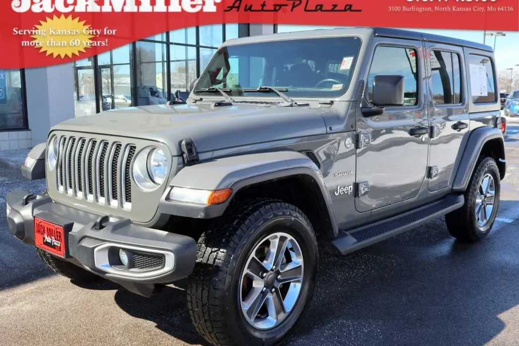 2018 Jeep Wrangler Unlimited Sahara photo 1