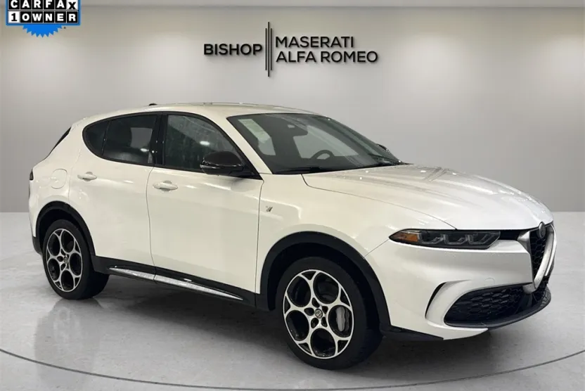 2024 Alfa Romeo Tonale Ti photo 1