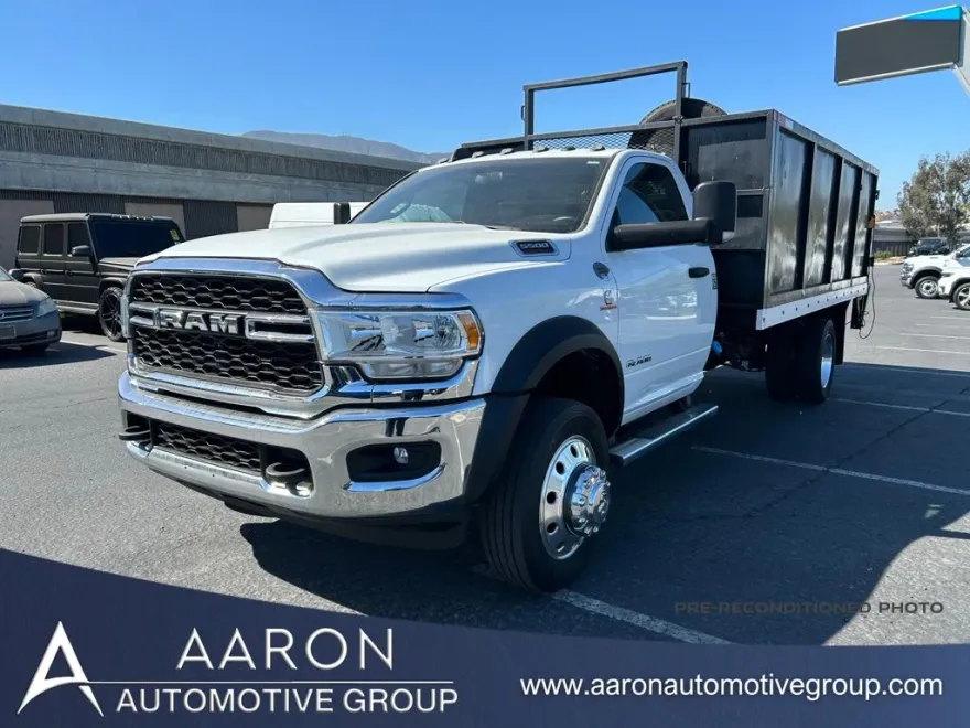2022 Ram 5500 Tradesman SLT photo 1