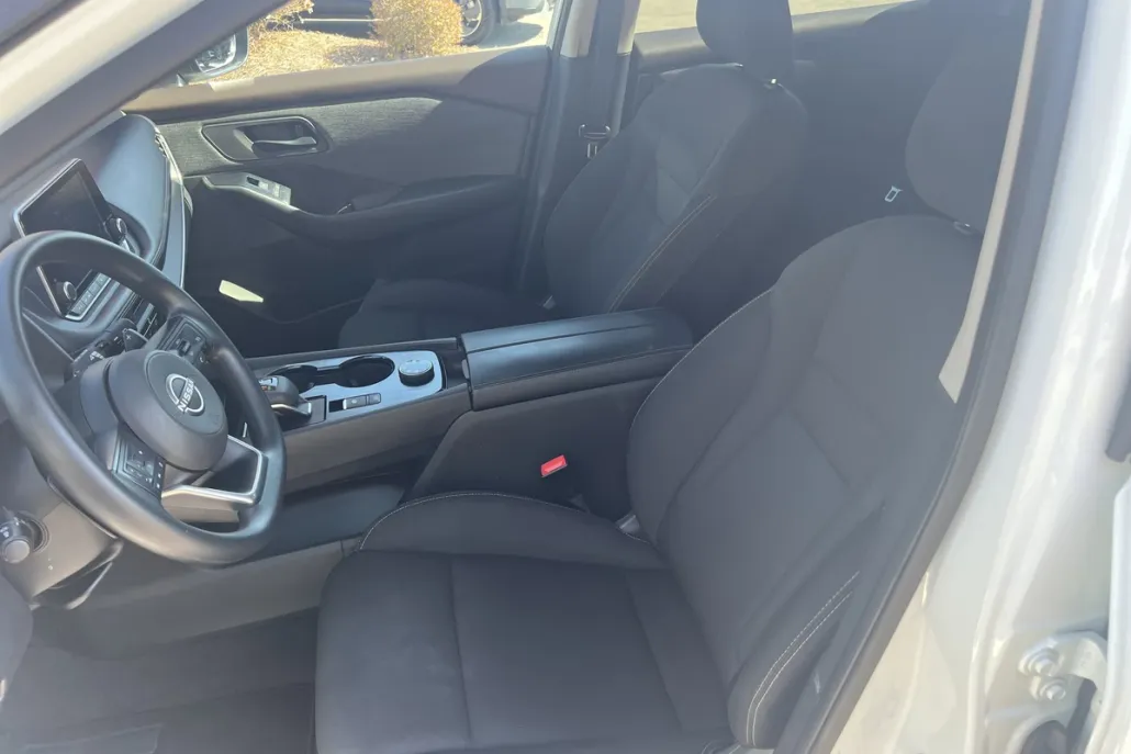 2023 Nissan Rogue S photo 1