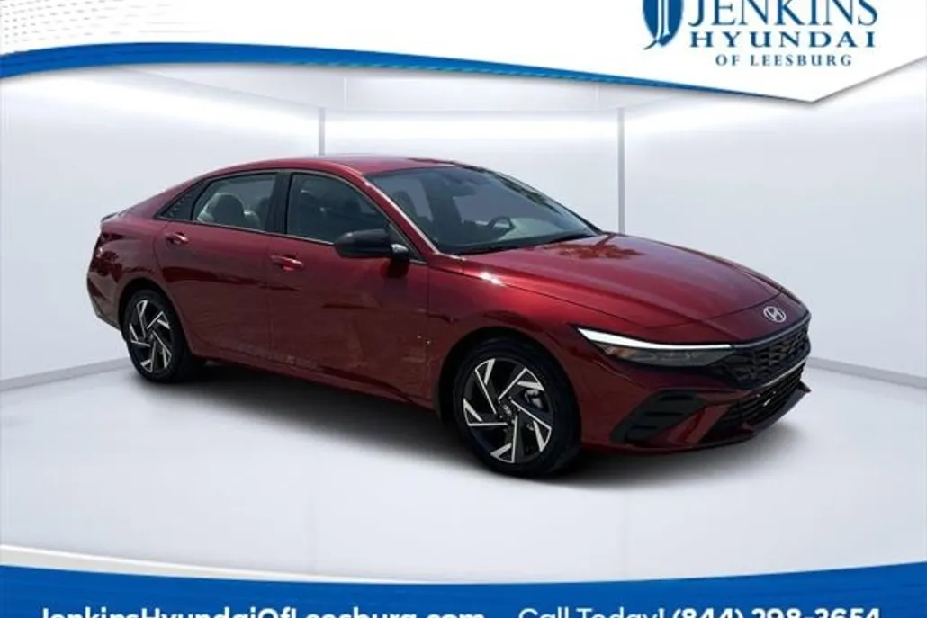 2025 Hyundai Elantra Hybrid SEL Sport photo 1
