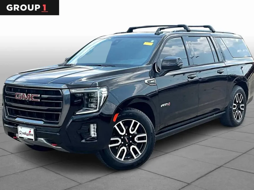 2021 Gmc Yukon XL AT4 photo 1