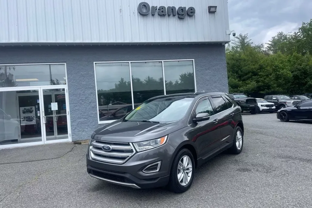 2015 Ford Edge SEL photo 1