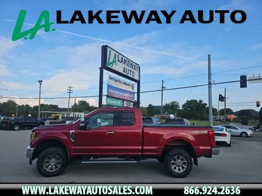 2018 Ford F-250 photo 1