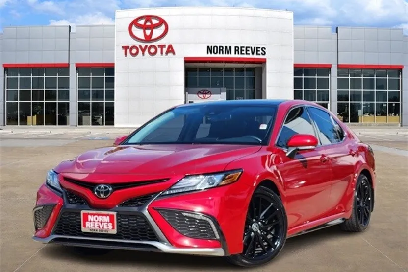 2022 Toyota Camry XSE photo 1