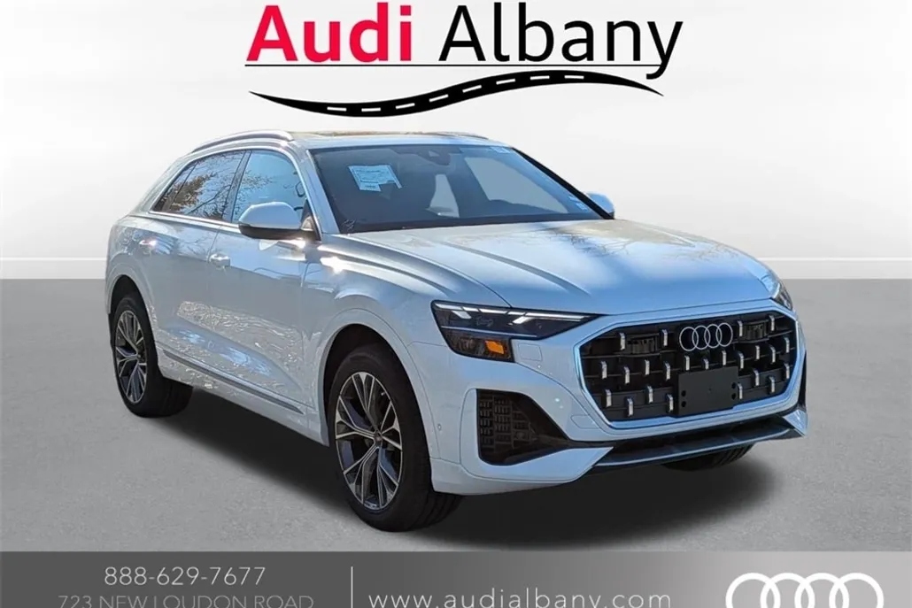 2025 Audi Q8 photo 1