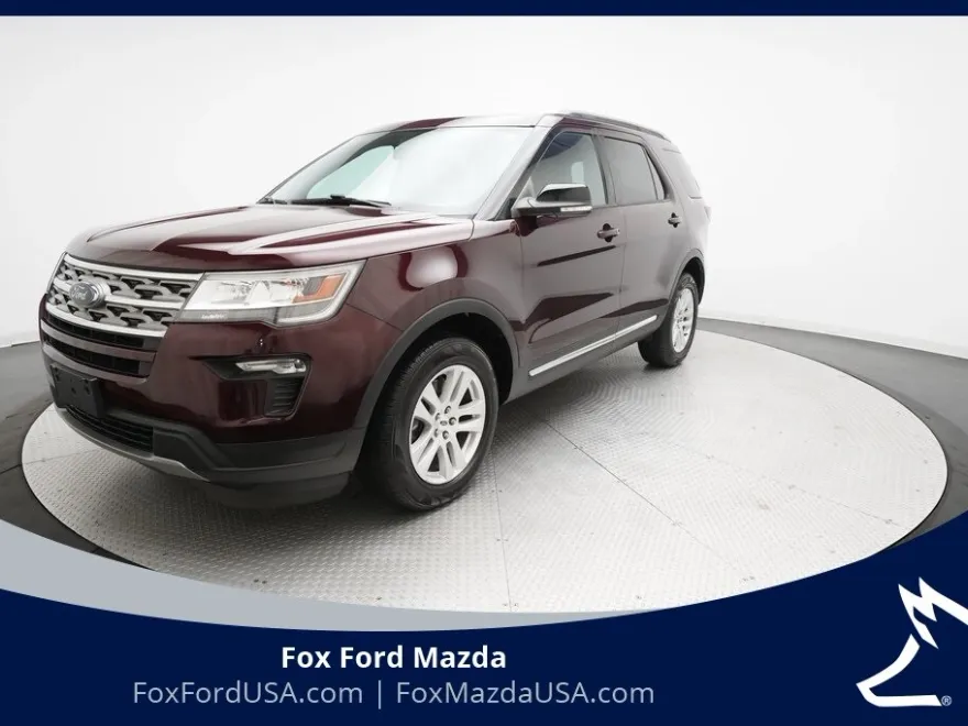 2018 Ford Explorer XLT photo 1