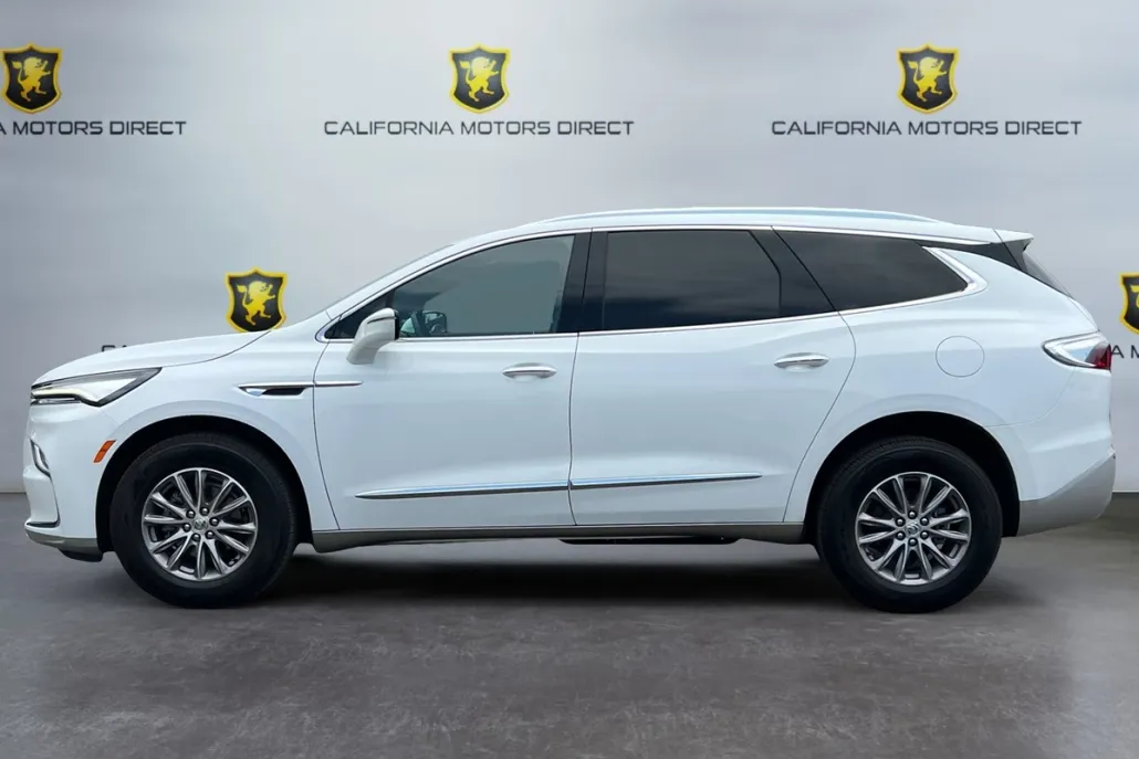 2023 Buick Enclave Essence photo 1