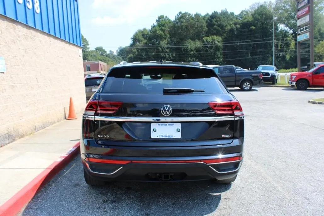 2020 Volkswagen Atlas Cross Sport V6 SE Technology photo 1