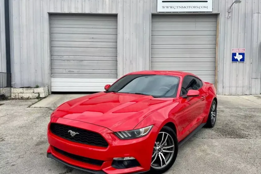 2016 Ford Mustang EcoBoost Premium photo 1