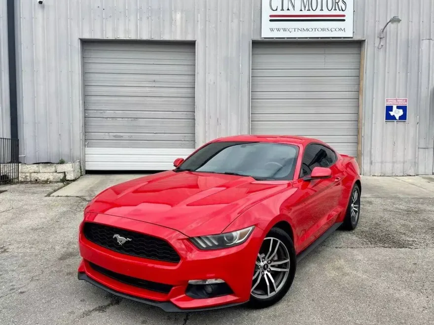 2016 Ford Mustang EcoBoost Premium photo 1