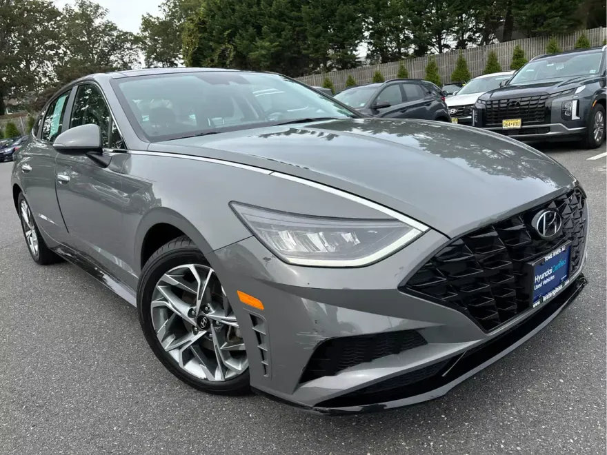 2023 Hyundai Sonata SEL photo 1
