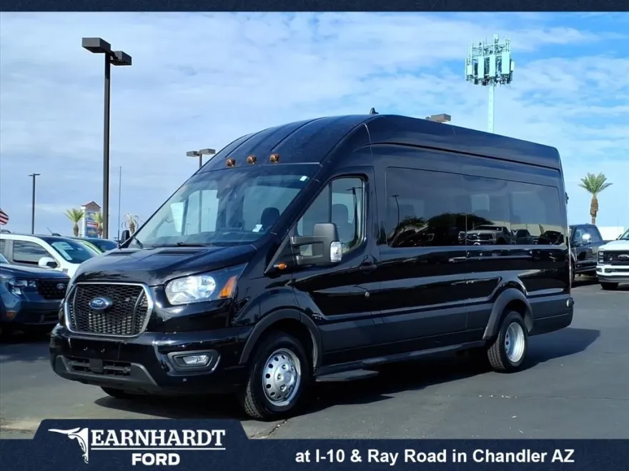 2024 Ford Transit Passenger XLT photo 1