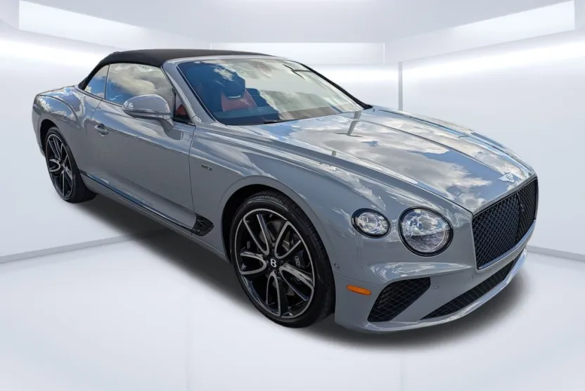 2024 Bentley Continental GT V8 photo 1