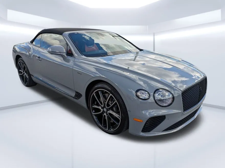 2024 Bentley Continental GT V8 photo 1