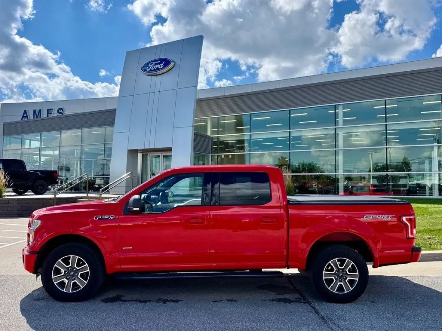 2015 Ford F-150 XLT photo 1