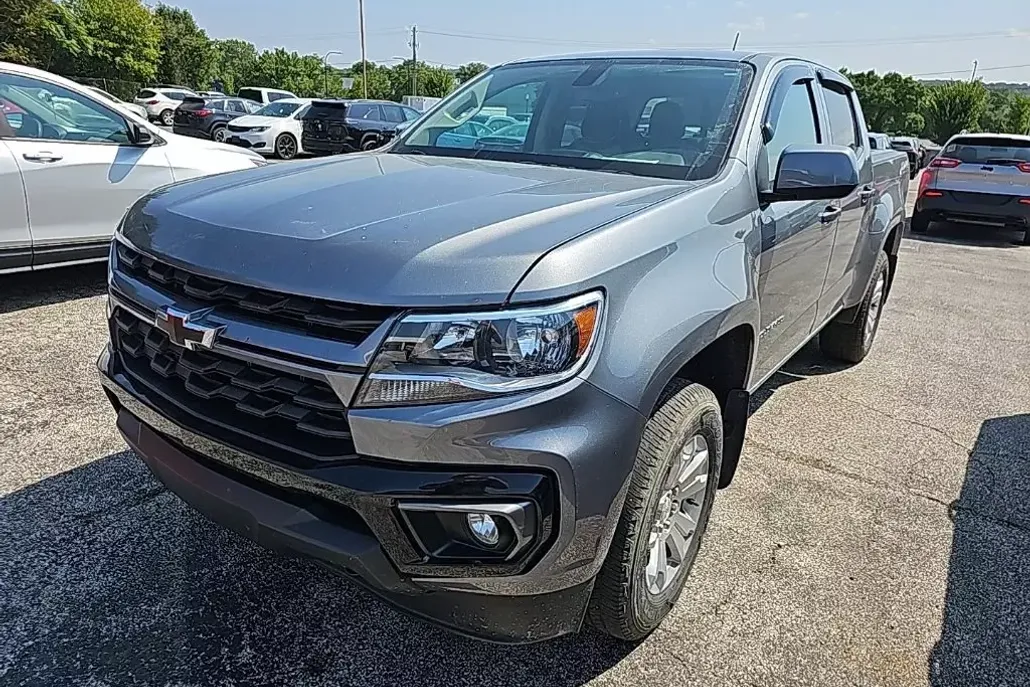 2022 Chevrolet Colorado LT photo 1
