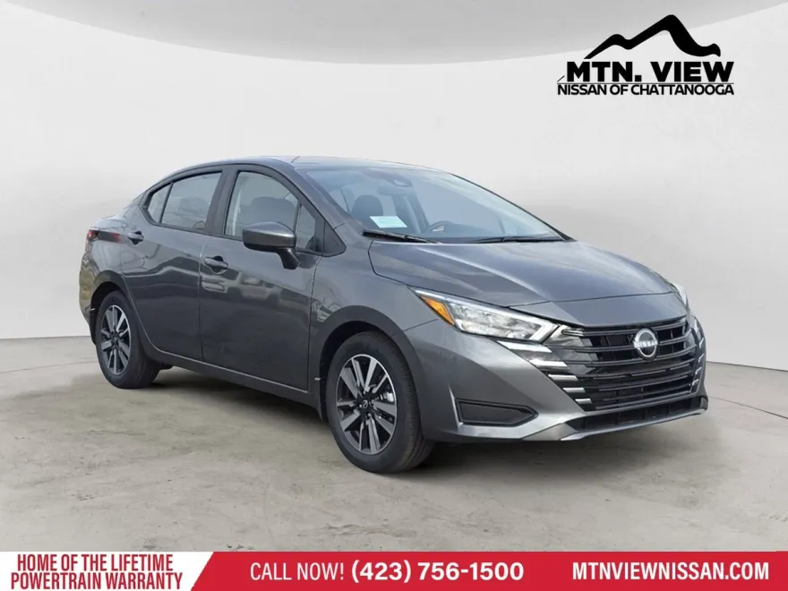 2025 Nissan Versa SV photo 1